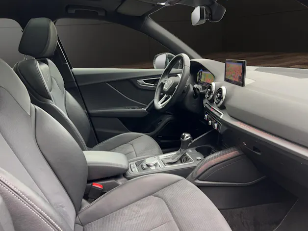 AUDI Q2 40 TFSI S line Attraction quattro S-tronic