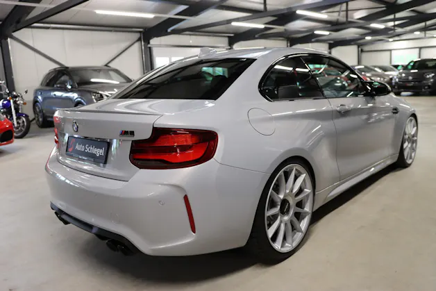 BMW M2 Competition Drivelogic