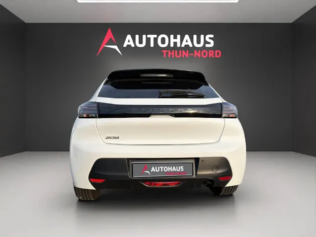PEUGEOT 208 1.2 PureTech Style