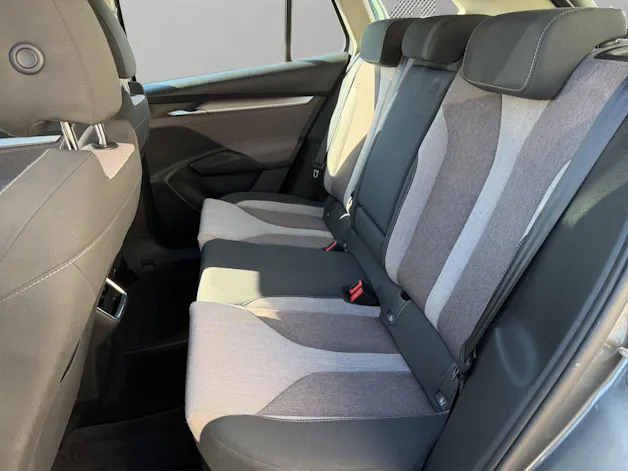 SKODA Enyaq iV 80x
