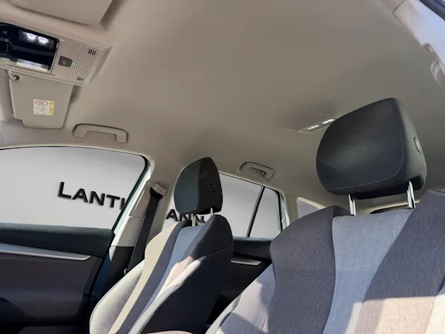 SKODA Enyaq iV 80x