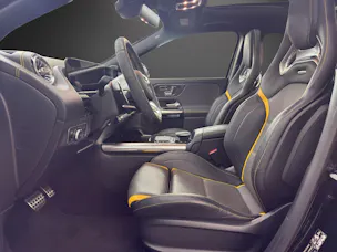 MERCEDES-BENZ GLA 45 S AMG 4Matic+