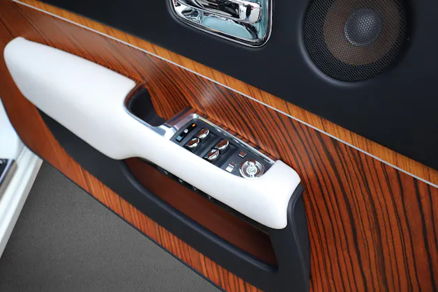 Rolls Royce ROLLS-ROYCE Wraith 6.6 V12
