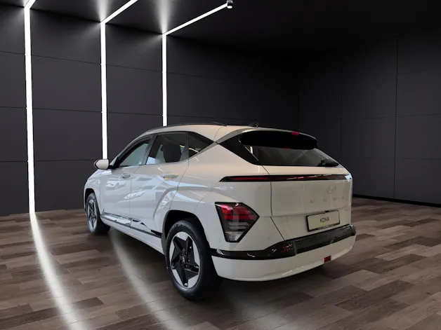 HYUNDAI Kona EV 65.4 kWh Amplia