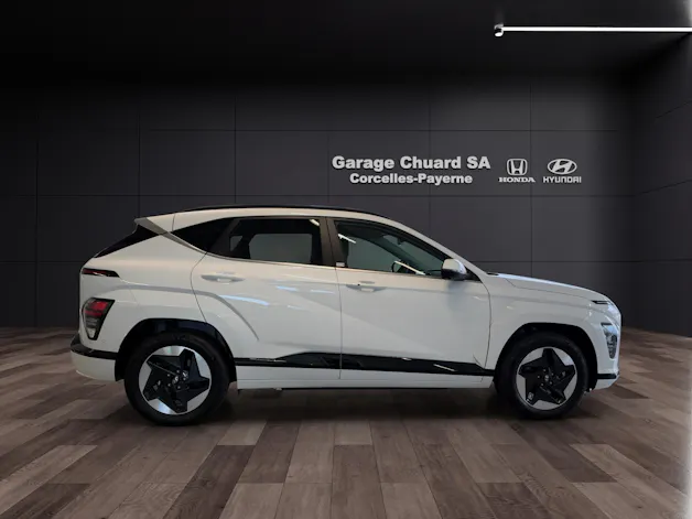 HYUNDAI Kona EV 65.4 kWh Amplia