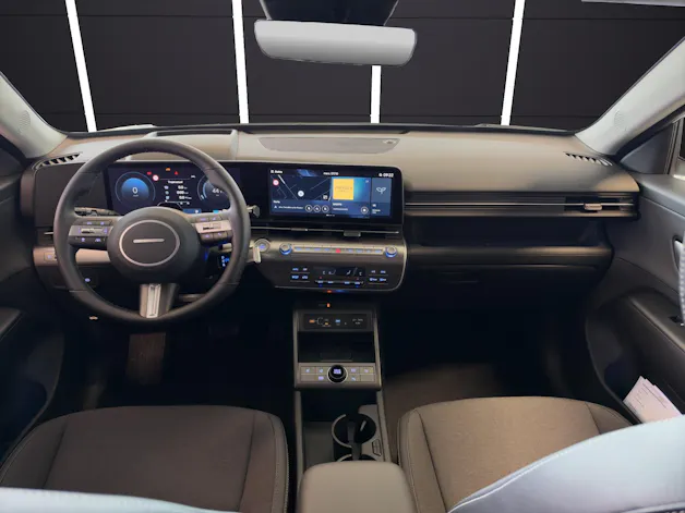 HYUNDAI Kona EV 65.4 kWh Amplia