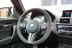 BMW M2 Competition Drivelogic Special Edition 1/120 - "Toit Ouvrant * Jantes CS * Harman Kardon * Sièges Sport Mém * Gros freins"