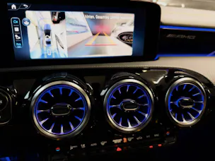 MERCEDES-BENZ CLA 45 S AMG 4Matic+ 8G-DCT