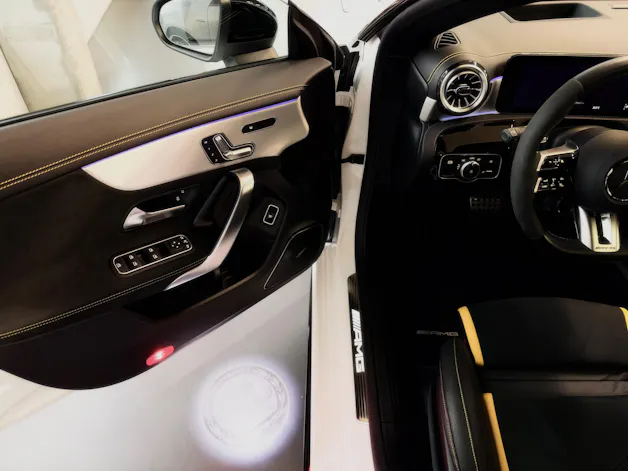 MERCEDES-BENZ CLA 45 S AMG 4Matic+ 8G-DCT