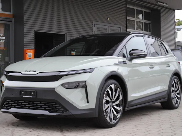 SKODA Elroq 85x Sportline 4x4