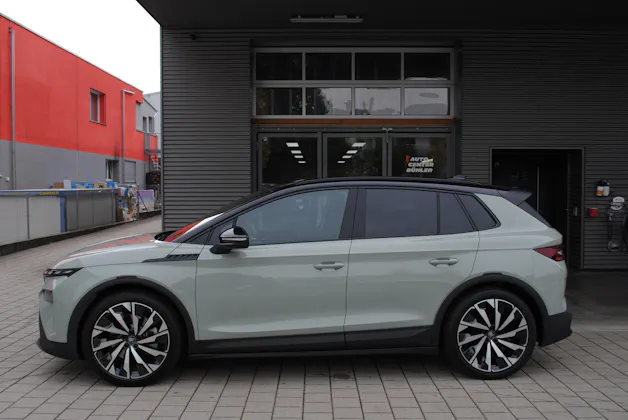 SKODA Elroq 85x Sportline 4x4