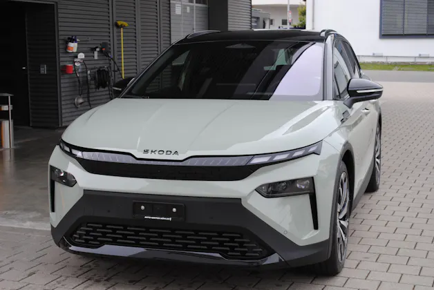 SKODA Elroq 85x Sportline 4x4