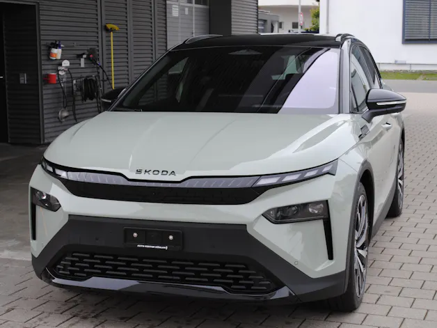 SKODA Elroq 85x Sportline 4x4