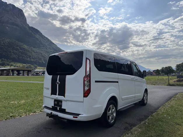 FORD Tourneo Custom 320 L1 2.0 TDCi 185 Titanium