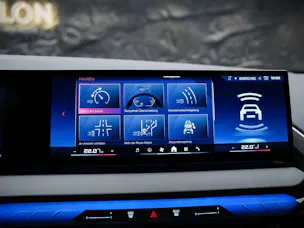 BMW X3 xDrive M50 M Sport Pro *ICONIC GLOW*Head-UP*Driving Assistant Prof.*AHK*