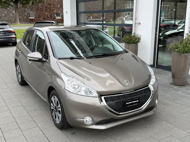PEUGEOT 208 1.2 VTI Active
