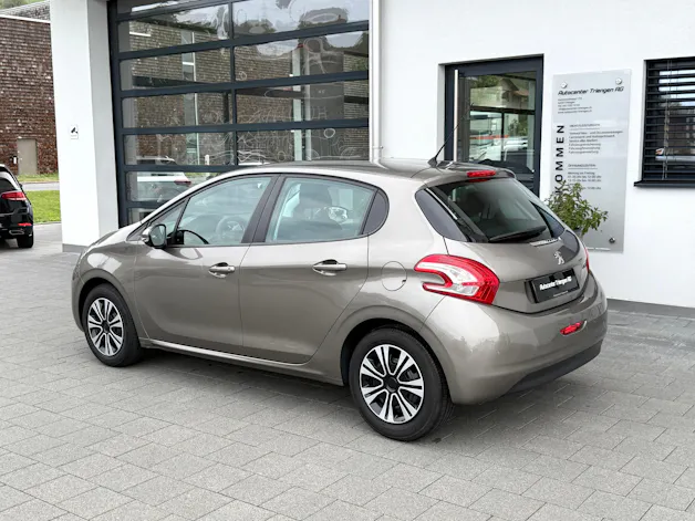 PEUGEOT 208 1.2 VTI Active