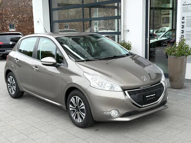 PEUGEOT 208 1.2 VTI Active