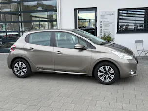 PEUGEOT 208 1.2 VTI Active