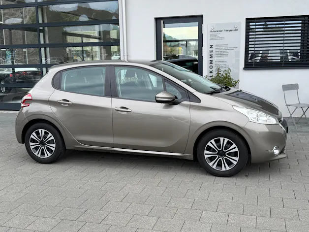 PEUGEOT 208 1.2 VTI Active