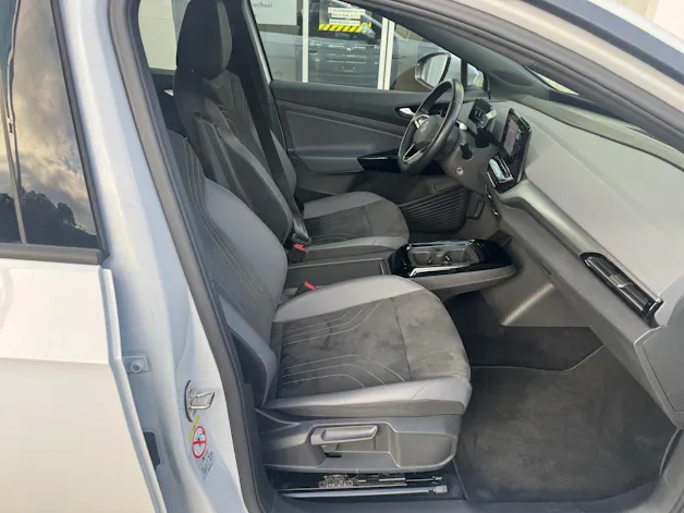VW ID.4 Pro 77 kWh Life Plus