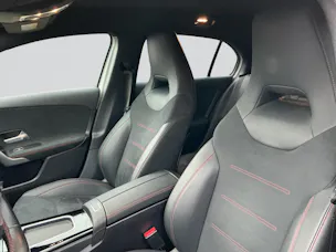 MERCEDES-BENZ A 200 7G-DCT AMG Line