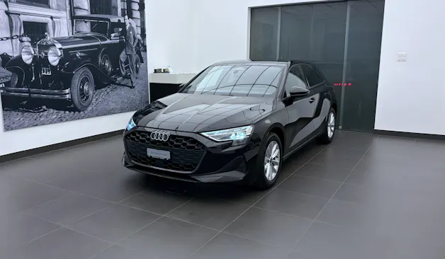 AUDI A3 Sportback TFSI 110 kW Attraction S tronic