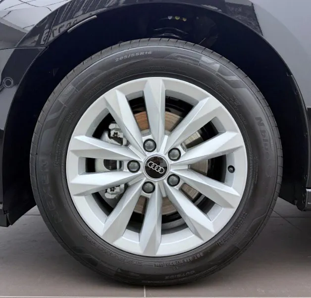 AUDI A3 Sportback TFSI 110 kW Attraction S tronic