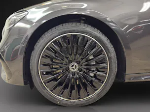 MERCEDES-BENZ E 220 d T 4Matic 9G-Tronic Swiss Star