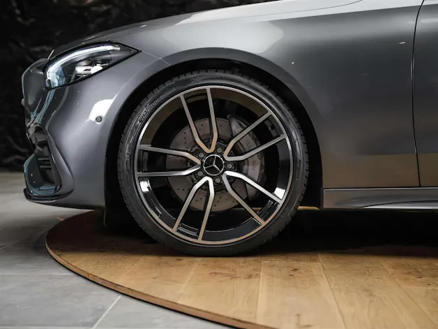 MERCEDES-BENZ C 300 d 4 Matic AMG Line *Werksgarantie*20" Felgen*