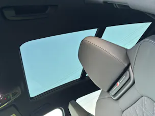 AUDI Q6 e-tron quattro