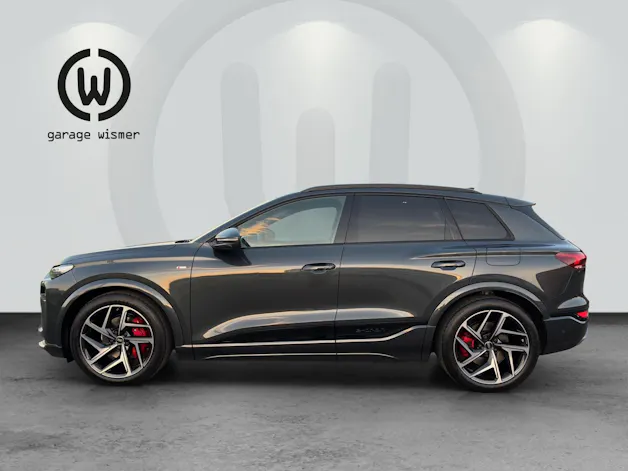 AUDI Q6 e-tron quattro