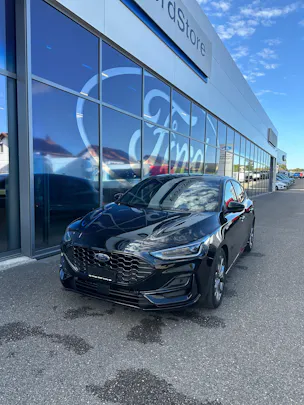 FORD Focus 1.0i EcoB Hybrid 125 ST-Line X