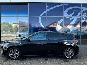 FORD Focus 1.0i EcoB Hybrid 125 ST-Line X