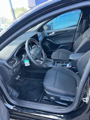 FORD Focus 1.0i EcoB Hybrid 125 ST-Line X