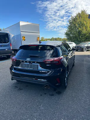 FORD Focus 1.0i EcoB Hybrid 125 ST-Line X