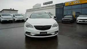 OPEL Cascada 1.6i Turbo Cosmo