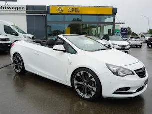 OPEL Cascada 1.6i Turbo Cosmo