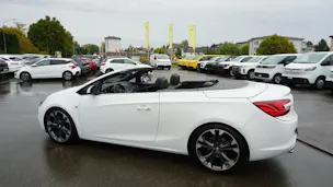 OPEL Cascada 1.6i Turbo Cosmo