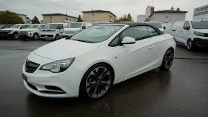 OPEL Cascada 1.6i Turbo Cosmo