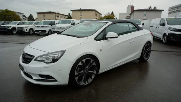 OPEL Cascada 1.6i Turbo Cosmo