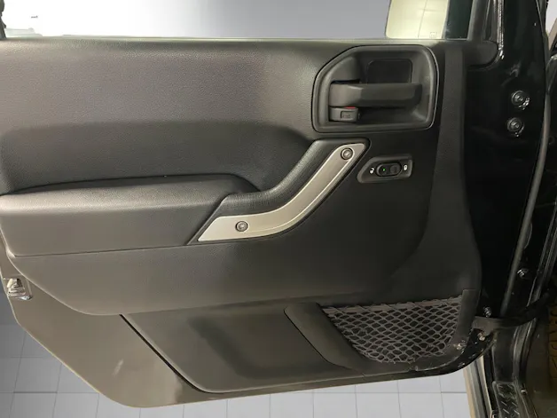 JEEP Wrangler 2.8CRD Unlimited Sahara Automatic