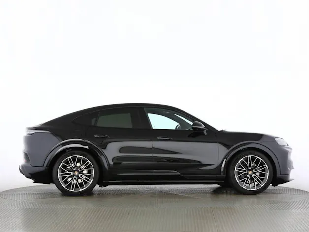 PORSCHE Cayenne Coupé Electric