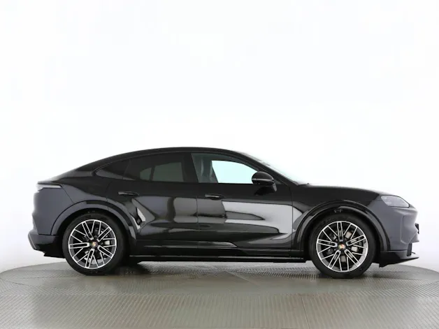 PORSCHE Cayenne Coupé Electric