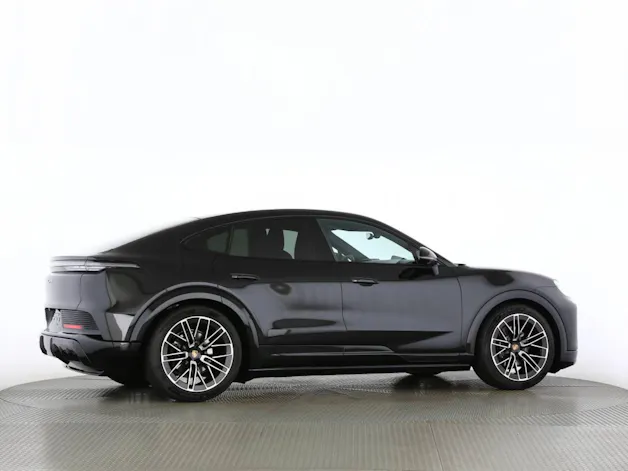 PORSCHE Cayenne Coupé Electric