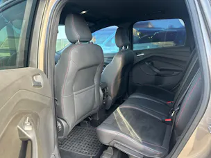 FORD Kuga 2.0 TDCi 150 ST-Line FPS