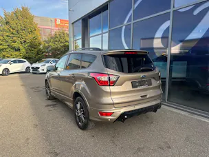 FORD Kuga 2.0 TDCi 150 ST-Line FPS