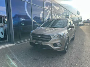 FORD Kuga 2.0 TDCi 150 ST-Line FPS
