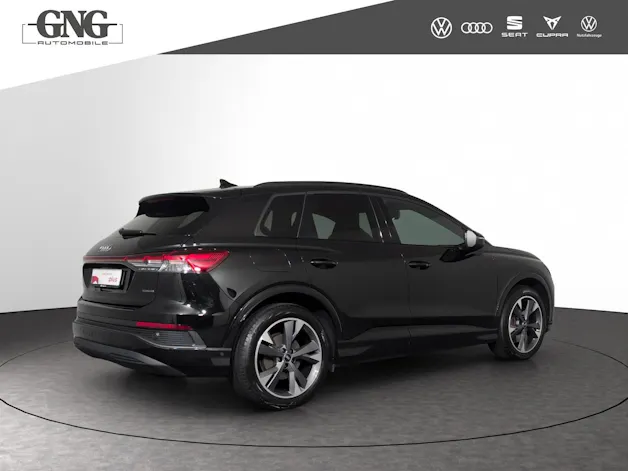 AUDI Q4 e-tron 45 quattro