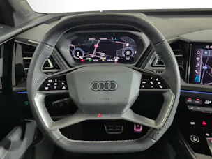 AUDI Q4 e-tron 45 quattro